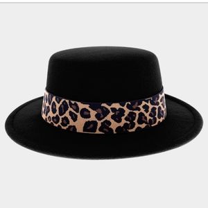 Black Leopard Band Women's Hat